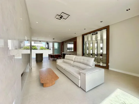 Imagem Casa em Condominio 4 Dormitórios - Bairro xangri-la