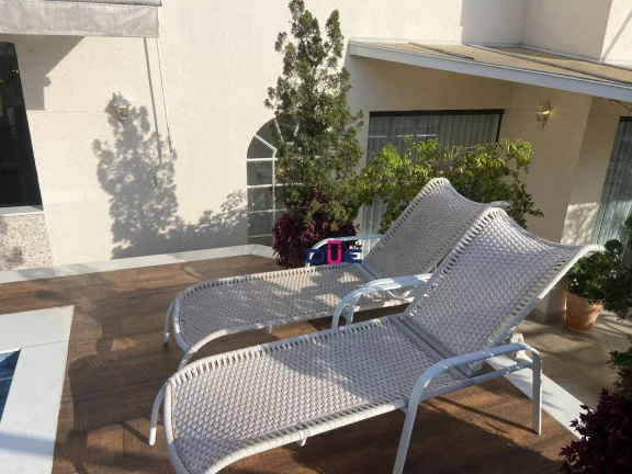 Imagem Cobertura Duplex Impecável com 4 dormitórios sendo 2 suítes, Piscina, Gourmet e 3 Vagas