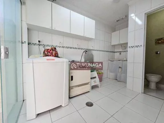 Imagem Sobrado com 3 dormitórios à venda, 180 m² por R$ 820.000,00 - Vila Mazzei - São Paulo/SP