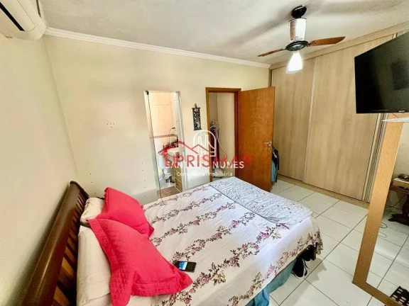Imagem Ótimo apartamento 2 dormitorios suite e dependencia de empregada Itararé SV