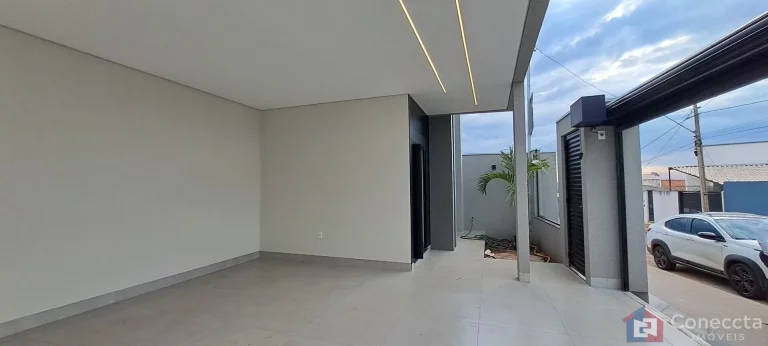 Imagem Casa Moderna com Piscina à Venda no Jardim Panorâmico em Patos de Minas – 3 Quartos e Acabamento de Alto Padrão