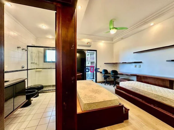 Imagem Apartamento com 3 dormitórios, 252 m² - venda por R$ 3.000.000 ou aluguel por R$ 17.419/mês - José Menino - Santos/SP