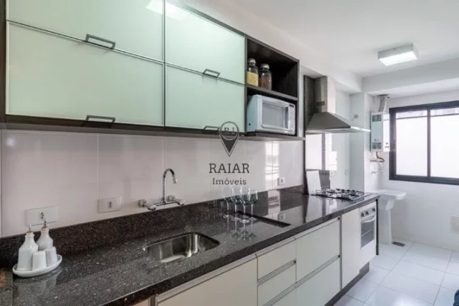 Imagem Onde a localização ímpar e a qualidade construtiva se unem ao bom gosto para criar um lugar do qu... Imagem Onde a localização ímpar e a qualidade construtiva se unem ao bom gosto para criar um lugar do qu...