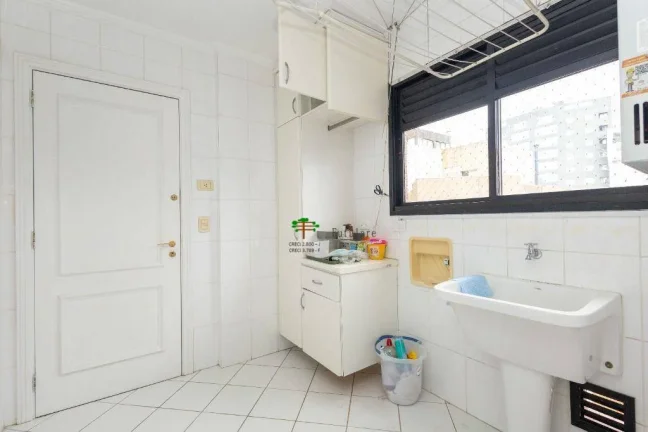 Imagem Apartamento com 3 dormitórios à venda, 113 m² por R$ 1.045.000,00 - Batel - Curitiba/PR