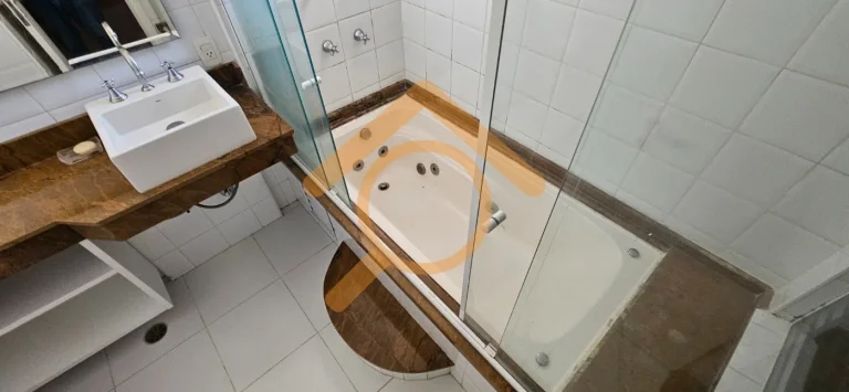 Imagem Casa de luxo no Condomínio Flora Park: 2 quartos, 2 suítes, 2 salas, 2 vagas na cidade de São Paulo, Jardim Marajoara - 160m².