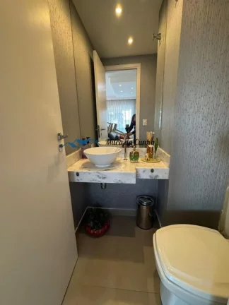 Imagem Lindo Apartamento para Venda, com 128m², 3 suítes, 3 vagas, Varanda Gourmet, Centro de Santo André