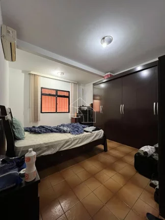 Imagem Oportunidade Imperdível em Laranjeiras – Ponto Comercial + Residência Completa!