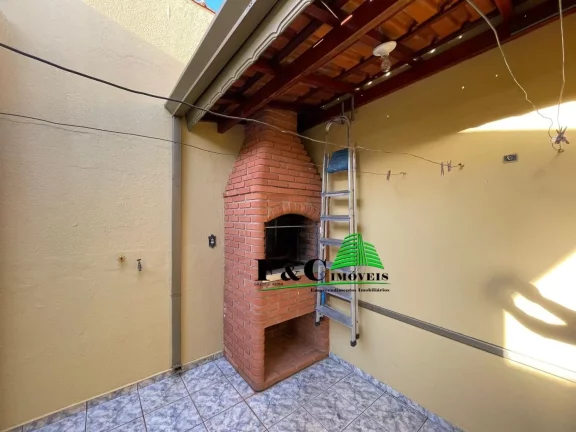 Imagem Casa para Venda em Limeira, Jardim Morro Azul, 3 dormitórios, 1 banheiro, 2 vagas