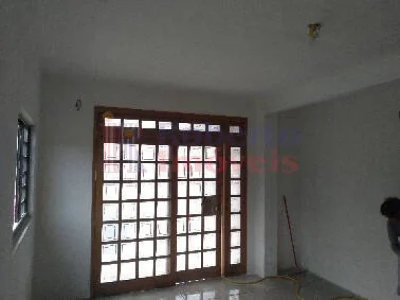 Imagem Encante-se com esta charmosa casa no Bairro Continental, Itapoá, Balneario Palmeiras, perfeita para...