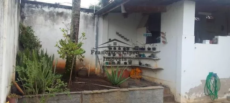 Imagem Casa à venda no bairro Beira Rio - Guaratinguetá/SP