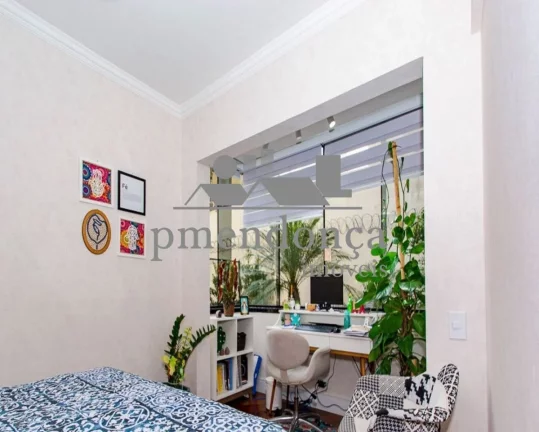 Imagem Apartamento mobiliado à venda nas Perdizes com 3 suites e 3 vagas, 140m2