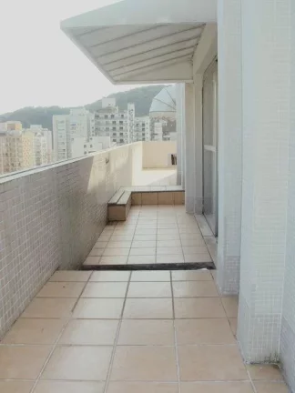 Imagem Ótima Cobertura PenthHouse na Praia de Pitangueiras,Amplo Terraço,2 Garagens,Lazer com Churrasqueira,Local Nobre,200 M² Úteis!!!