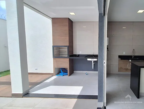 Imagem Casa térrea design moderno com piscina à venda na Praia da Urca