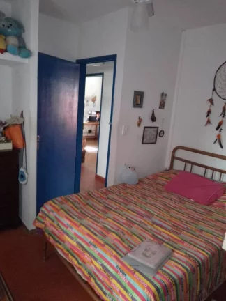 Imagem CASA LADO LINHA BAIRRO PROXIMO AO CENTRO