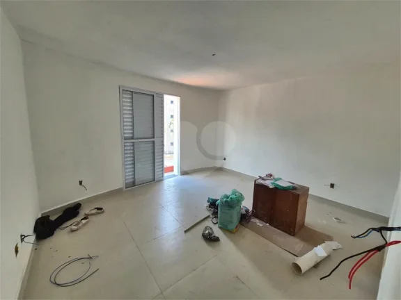 Imagem Apartamento para alugar com 2 quartos no condomínio Ariosto, São Paulo - SP