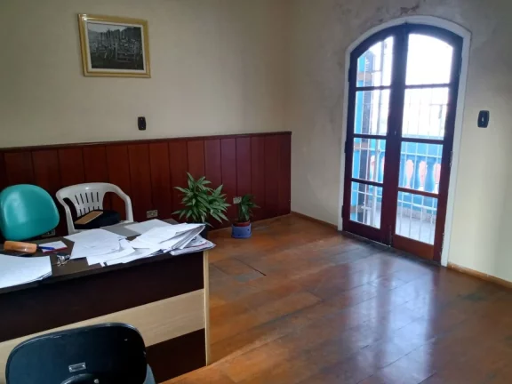 Imagem Sobrado com 2 dormitórios à venda, 356 m² por R$ 1.000.000,00 - Centro - Poá/SP