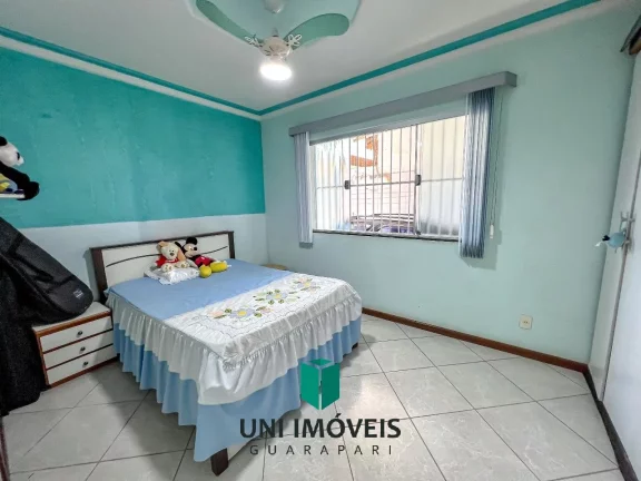 Imagem Casa linear com 4 suítes, lazer privativo a venda no Centro de Guarapari-ES.