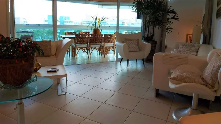 Imagem Apartamento com 4 dormitórios (2 suítes) à venda, 160 m² por R$ 5.500.000 - Riviera Módulo 08 - Bertioga/SP