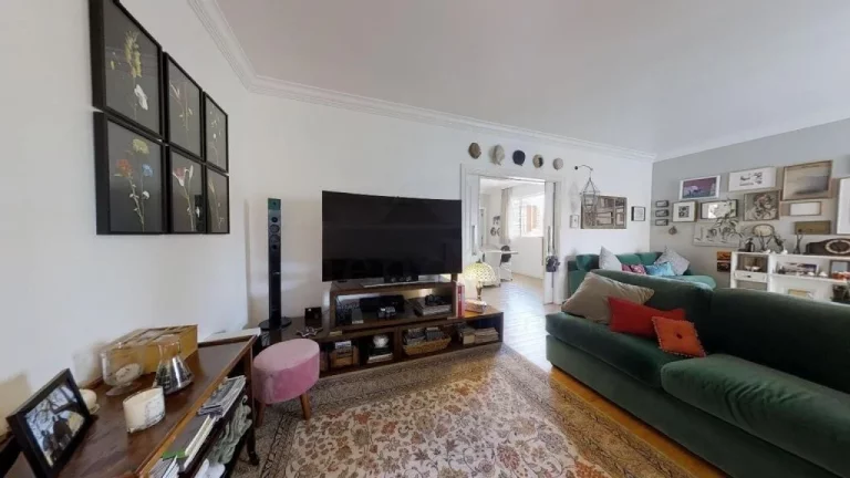 Imagem Apartamento no último andar de prédio em Higienópolis com 260m²!