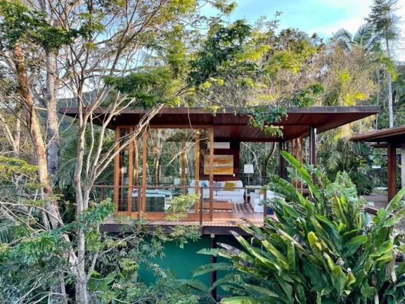 Imagem Casa em condomínio na Península da Praia dura com 4 suítes