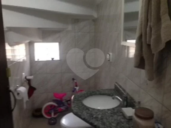 Imagem Sobrado à venda com 3 quartos, sendo 1 suíte, em Butantã, São Paulo - SP