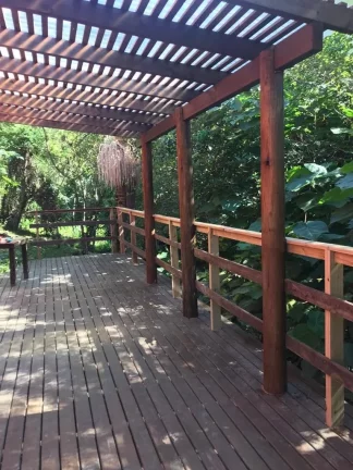 Imagem Viva em um paraíso: casa mobiliada com córrego e árvores frutíferas em Garopaba-SC
