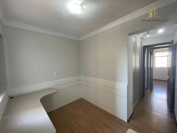 Imagem Apartamento com 4 quartos para alugar, 107 m² por R$ 3.300/mês - Cabral - Curitiba/PR
