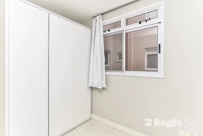 Imagem Apartamento de 3 quartos no bairro Campo Comprido