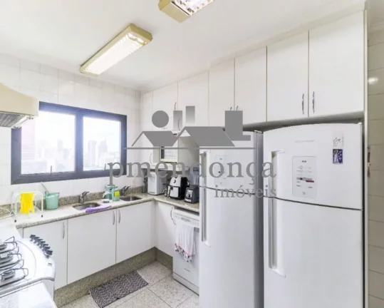 Imagem Apartamento de alto padrão em rua muito cobiçada na Vila Madalena.
