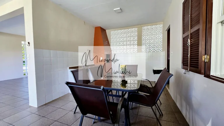 Imagem Casa no condomínio Antares Club Residence para venda com 4 quartos, sendo 2 suítes, 203m²