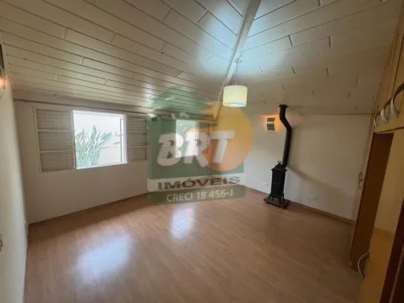 Imagem Casa para Venda em São Roque, Jardim Das Flores, 3 dormitórios, 2 suítes, 1 banheiro, 4 vagas