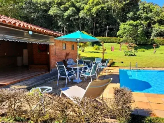 Imagem Casa em Condomínio para Venda em Teresópolis / RJ no bairro Albuquerque