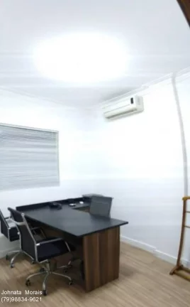 Imagem Ponto Comercial na Rua Arauá - Ótimo para Escritório Corporativo | 126m²