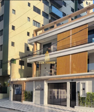 Imagem Casa Triplex com 93m2 Sendo 2 Quartos, 2 Suítes e Garagem c/Churrasqueira