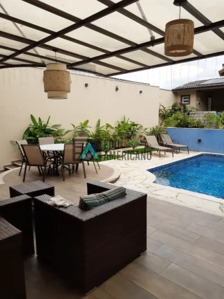 Imagem Ótima casa Vila Gardênia, Atibaia , piscina, fogo de chão , 4 dormitórios rua tranquila