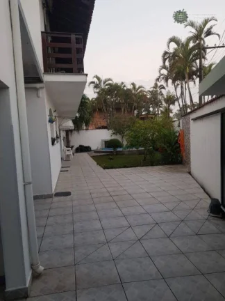 Imagem Casa com 3 dormitórios à venda, 331 m² por R$ 1.700.000,00 - Balneário Flórida - Praia Grande/SP