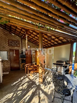 Imagem Casa à venda, no Brisas do Rio com Três quartos, piscina, jardim, muito verde