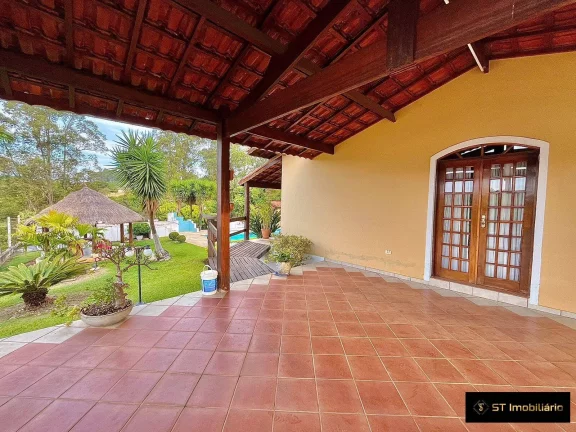 Imagem Linda Chácara à venda em Atibaia/SP - Condomínio Fechado - 4.000m²!