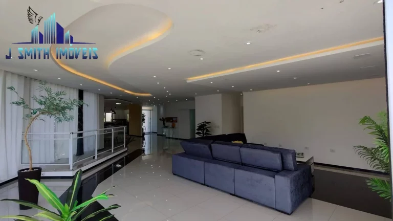 Imagem CASA PRATICAMENTE TÉRREA. PISCINA, SALÃO DE JOGOS, SAUNA, NA GRANJA VIANA