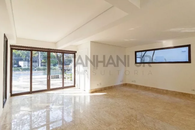 Imagem Imóvel comercial de prestígio no coração do Jardim Paulista: 10 salas, 10 banheiros, 700m² em São Paulo-SP!