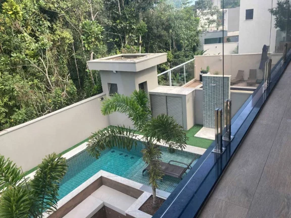 Imagem Linda Casa à Venda na Riviera - Módulo 24 em Rua Sem Saída