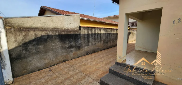 Imagem Casa Padrão de 3 dormitórios no Jardim do Lago