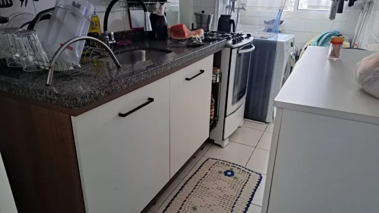 Imagem Apartamento com 2 dormitórios à venda, 48 m² por R$ 250.000,00 - Jardim São Miguel - Ferraz de Vasconcelos/SP