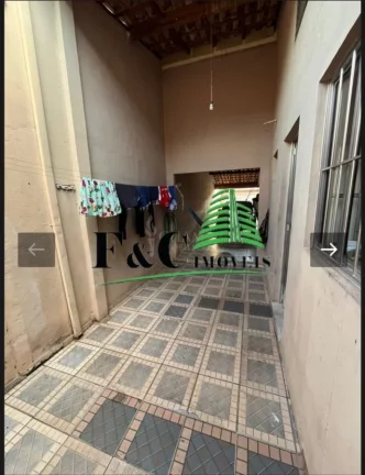 Imagem Casa para Venda em Limeira, Parque Residencial Abílio Pedro, 3 dormitórios, 1 suíte, 2 banheiros, 2 vagas