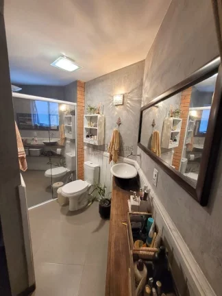 Imagem Apartamento com 2 dormitórios à venda no Centro de Balneário Camboriú/SC