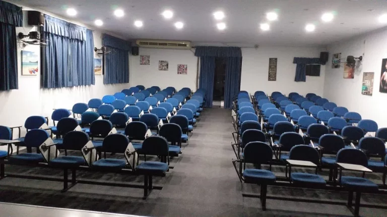 Imagem Prédio Comercial de Alto Padrão na Assunção, São Bernardo do Campo-SP: 8 banheiros, 2 vagas, 665m² - Venda ou Locação!