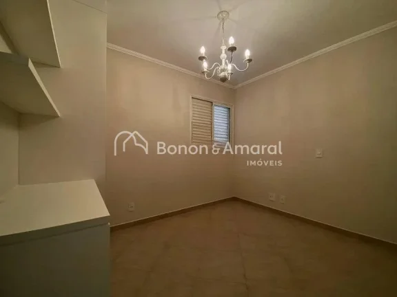Imagem Apartamento localizado em rua tranquila e em ótima localização com tudo ao seu redor. Repaginado,...