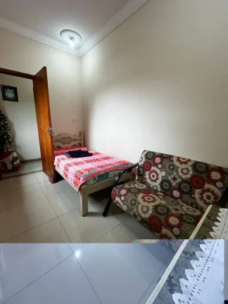 Imagem Casa à venda em Alfredo Vasconcelos, Pio XII, com 3 quartos, 1m2