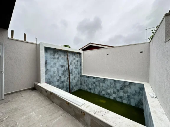 Imagem Casa para Venda em Itanhaém, Bopiranga, 2 dormitórios, 1 suíte, 2 banheiros, 2 vagas