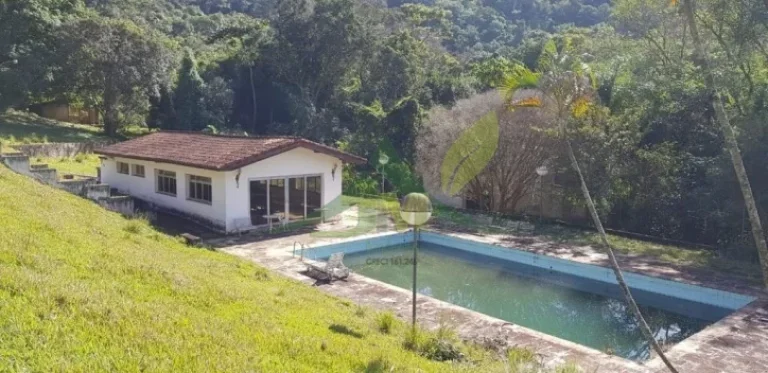 Imagem Sítio Encantador à Venda em Piracaia - Perímetro Urbano